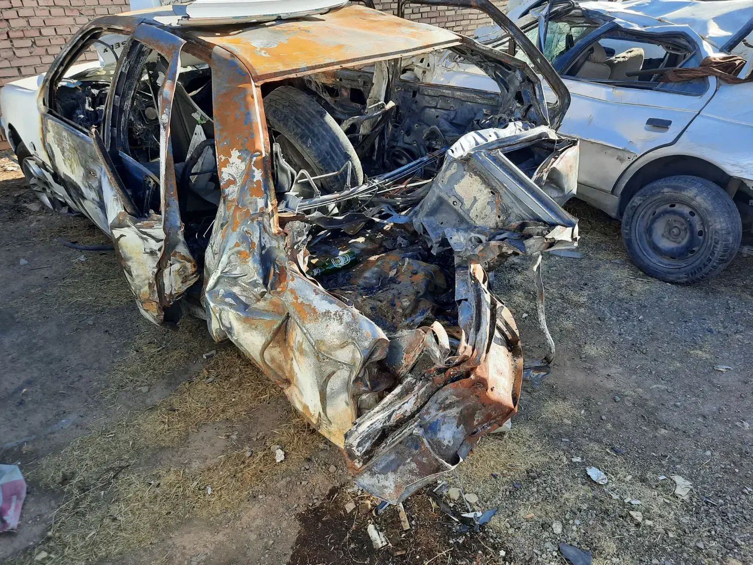 خودرو پارس تصادفی|خودرو سواری و وانت|هشتگرد, هشتگرد قدیم|دیوار