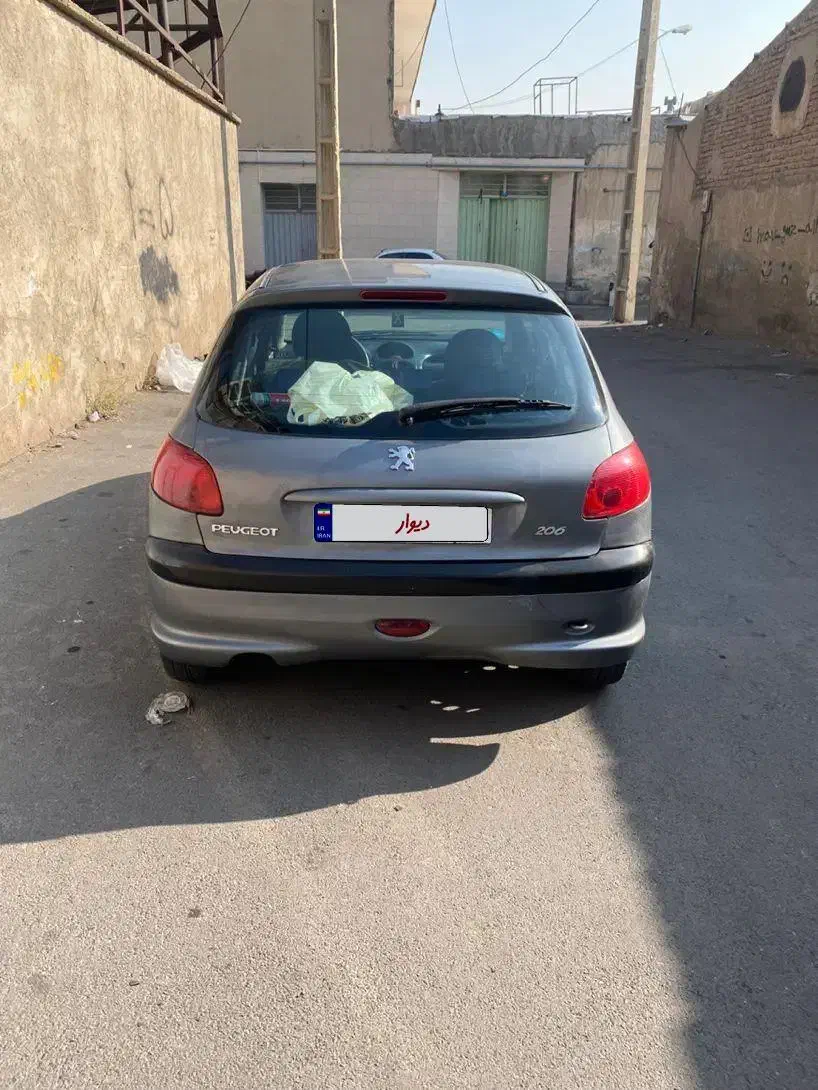 پژو ۲۰۶ مدل ۸۴ استسنایی|خودرو سواری و وانت|تبریز, |دیوار