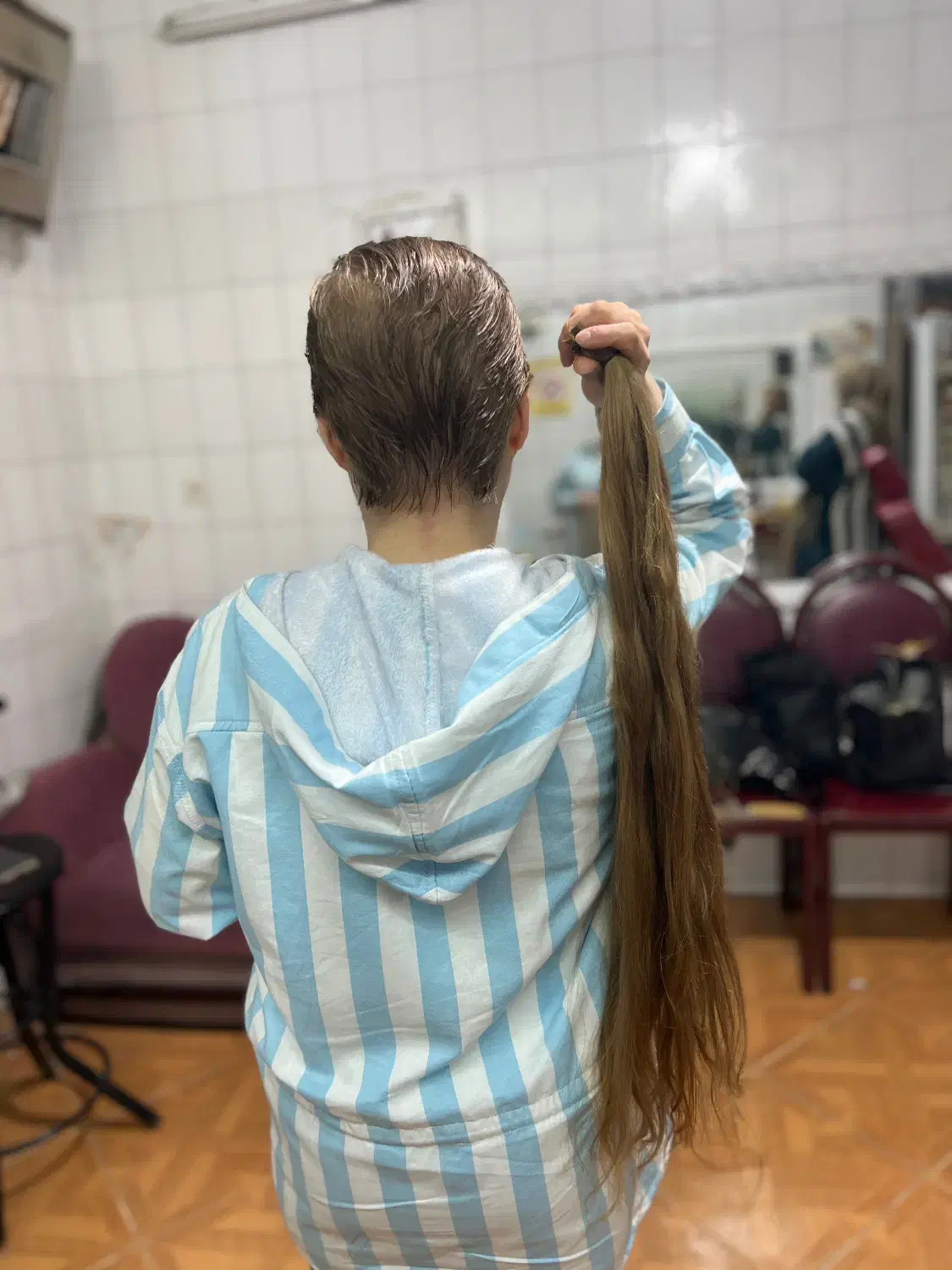 خریدار موی طبیعی بانوان|خدمات آرایشگری و زیبایی|باقرشهر, |دیوار