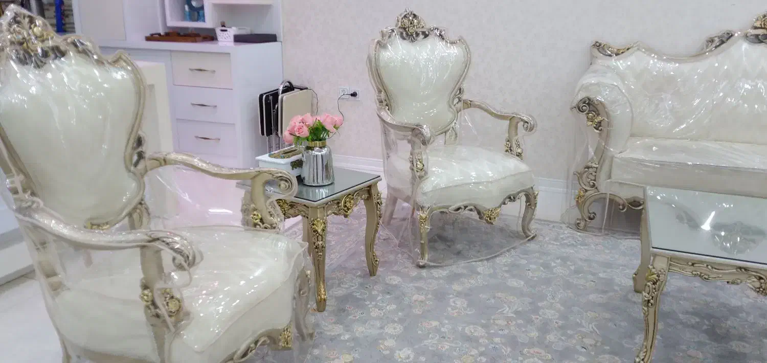 فروش فوری مبل استیل به دلیل مهاجرت|مبلمان خانگی و میز عسلی|اهواز, کوروش|دیوار