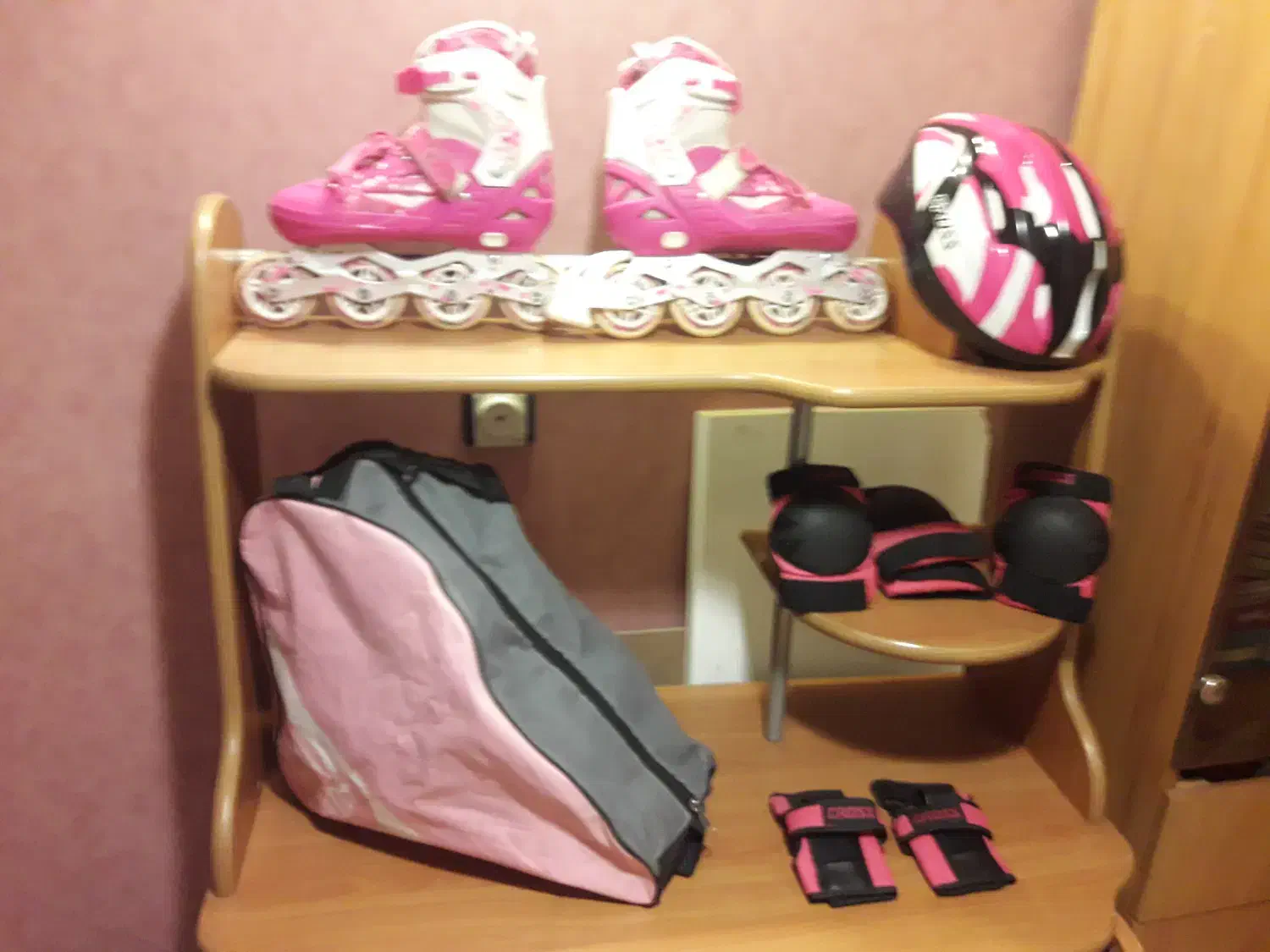 ست کامل کفش اسکیت خارجی با کلیه لوازم|دوچرخه، اسکیت، اسکوتر|تهران, حسینآباد|دیوار