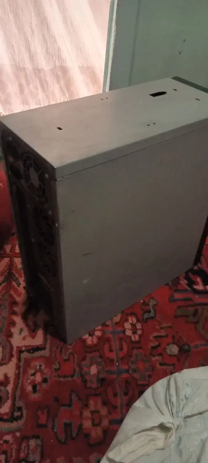 کامپیوترقدیمی.مانیتور.کیس وصفحه کلید|رایانه رومیزی|مراغه, |دیوار