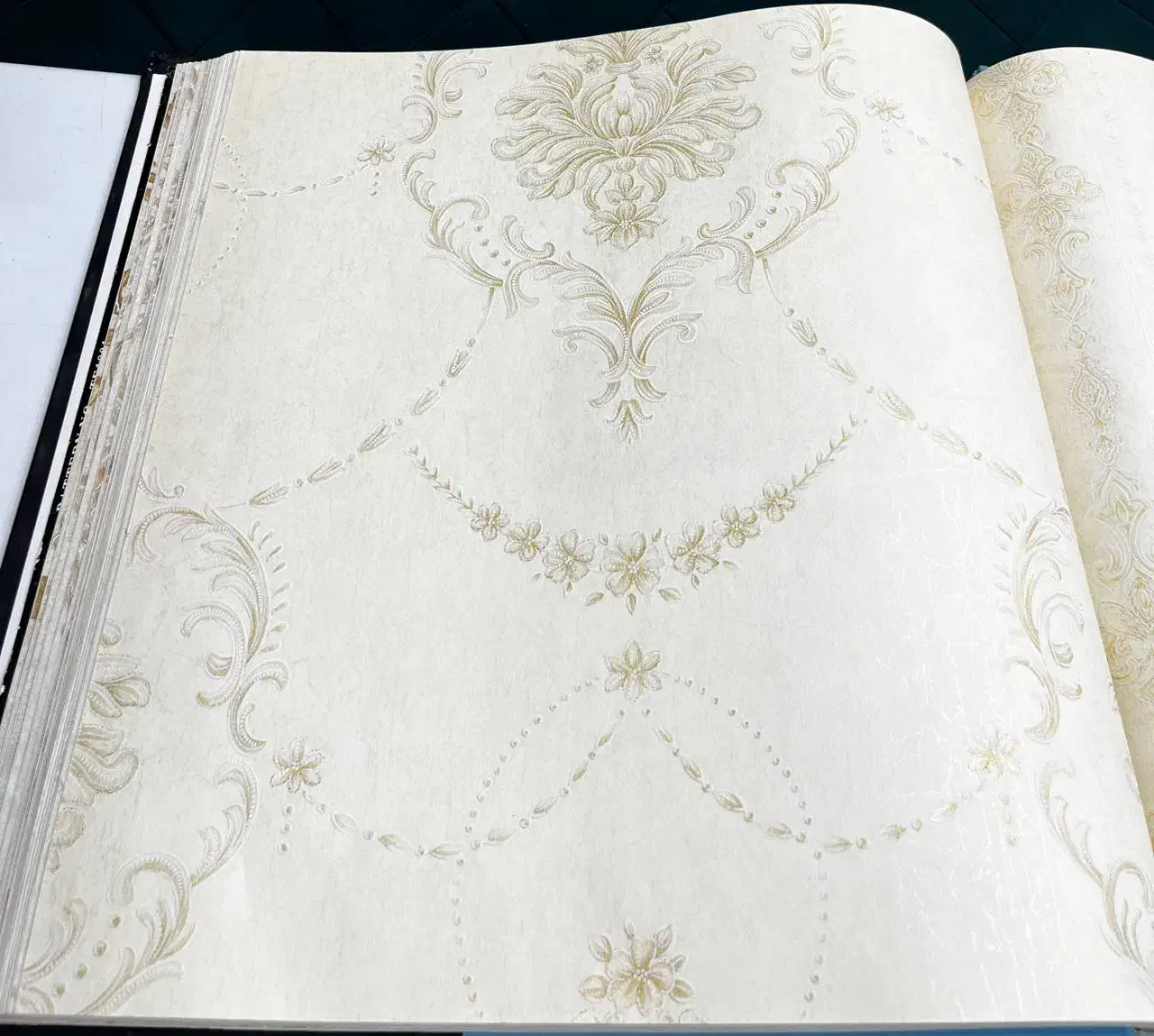 درب برقی سقف کاذب کاغذ دیواری|مصالح و تجهیزات ساختمان|کهنوج, |دیوار