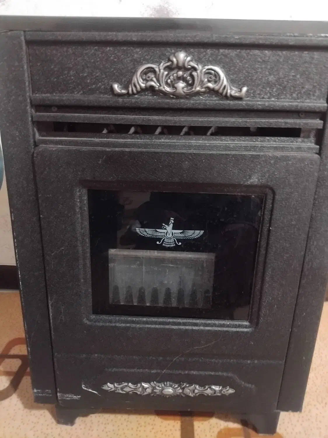 بخاری درحد نو یه زمستان استفاده شده|بخاری، هیتر، شومینه|شیراز, لاله|دیوار