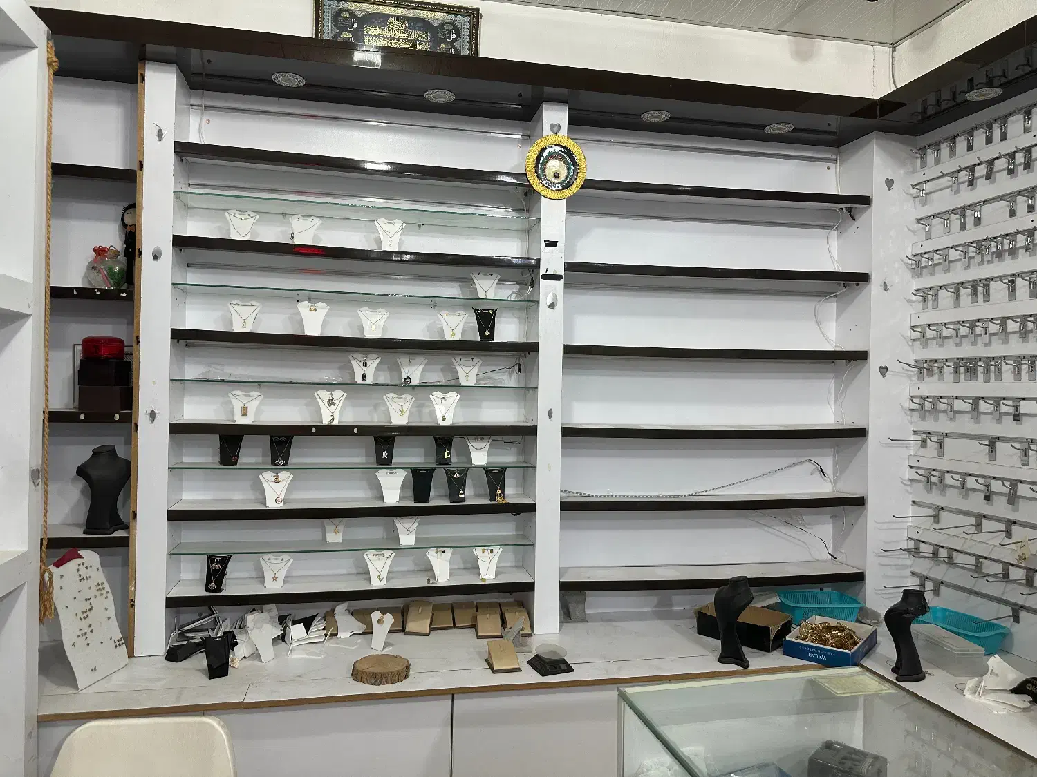 ویترین و دکور|بوفه، ویترین، کنسول|میناب, |دیوار