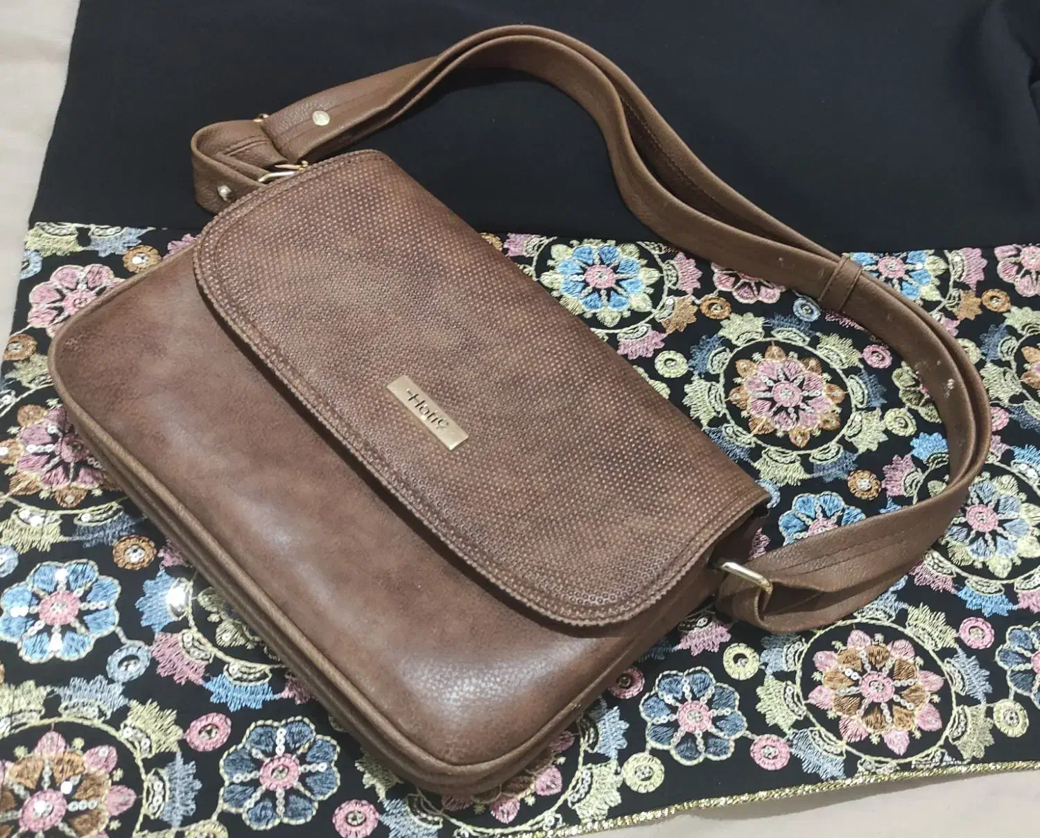 کیف های شیک چرم|کیف، کفش، کمربند|بندر ماهشهر, |دیوار