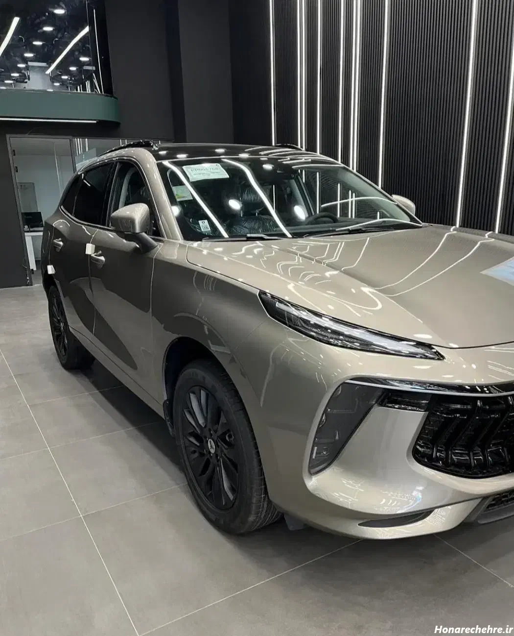 لاماری تتانیوم ۱۴۰۴ بدون رنگ در حد|خودرو سواری و وانت|مشهد, فردوسی|دیوار