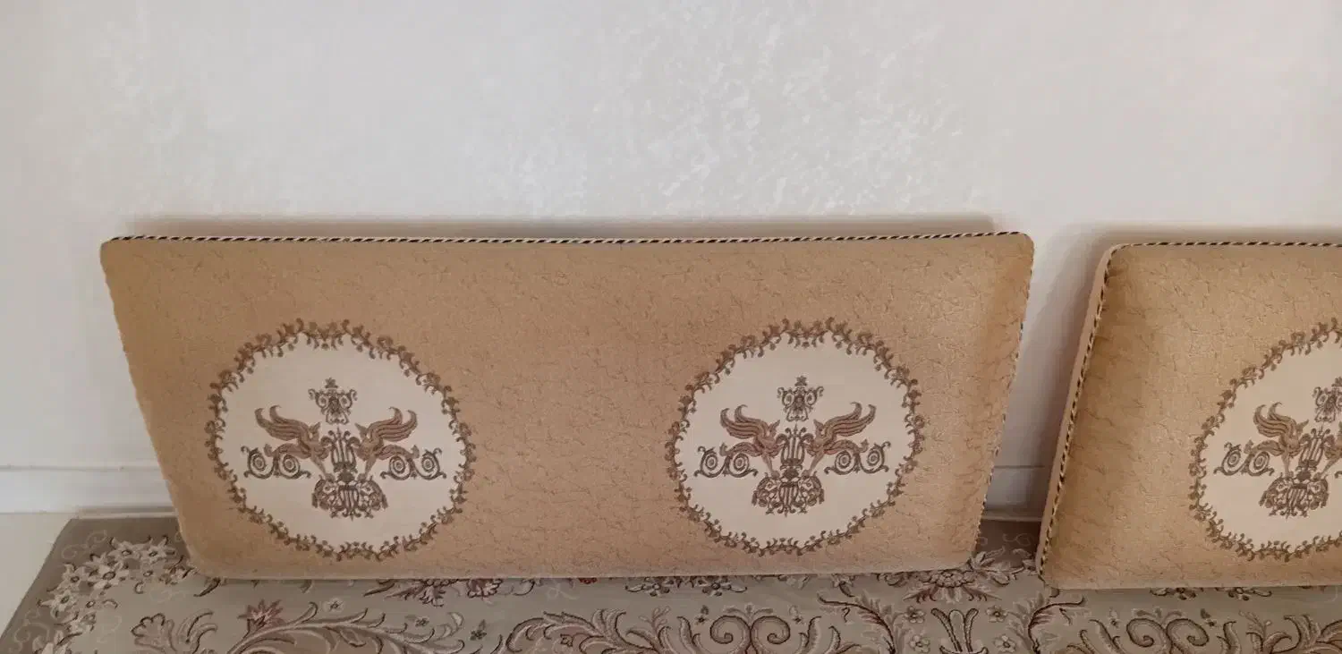 پشتی|پشتی|ایلام, |دیوار