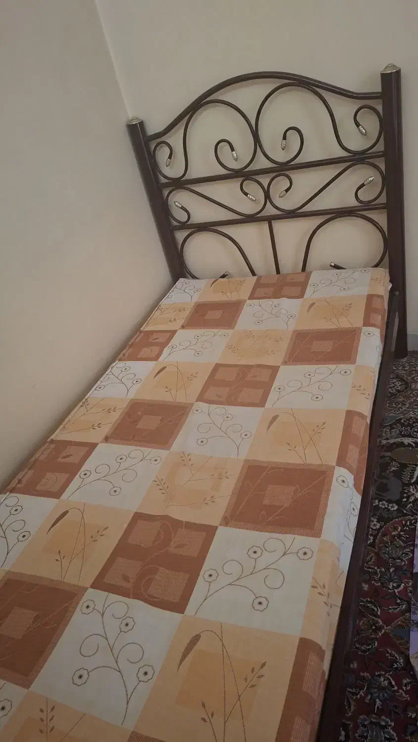 فروش تخت و بخاری در حدنو|بخاری، هیتر، شومینه|شیراز, شیخ روزبهان|دیوار