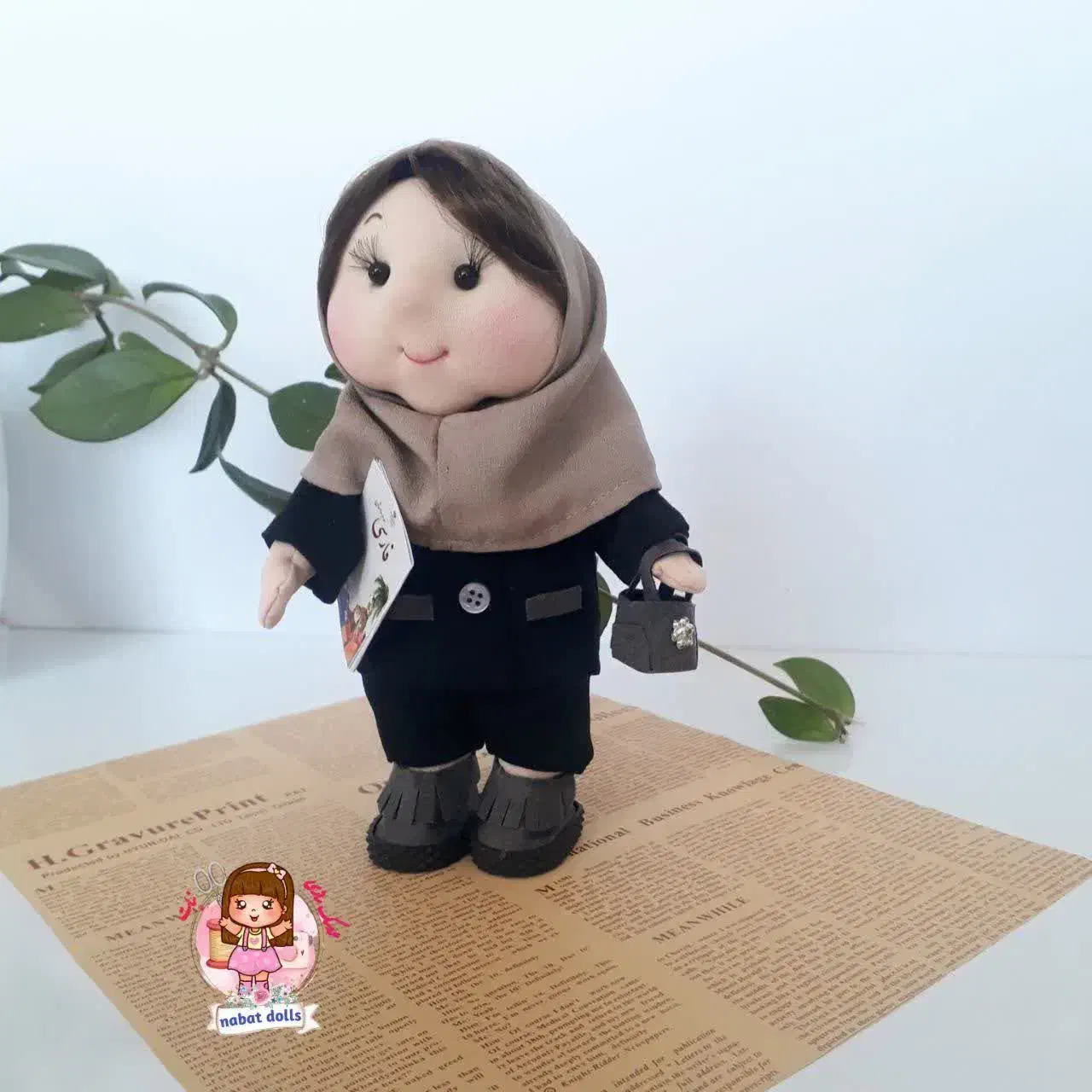 عروسک معلم|اسباب‌‌بازی|مبارکه, |دیوار