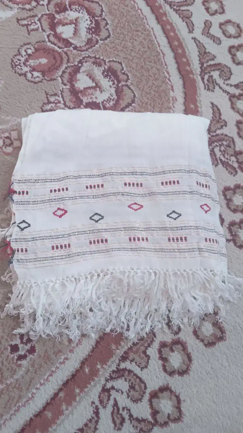 خشکن|سفره، حوله، دستمال آشپزخانه|تربت جام, میان جام|دیوار