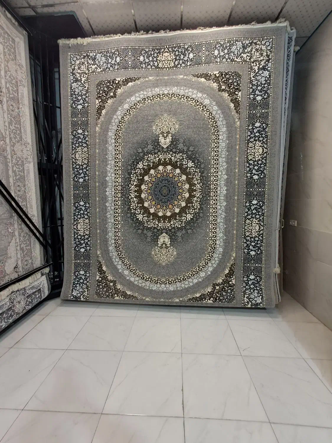 فرش نگین*|فرش|یزد, |دیوار