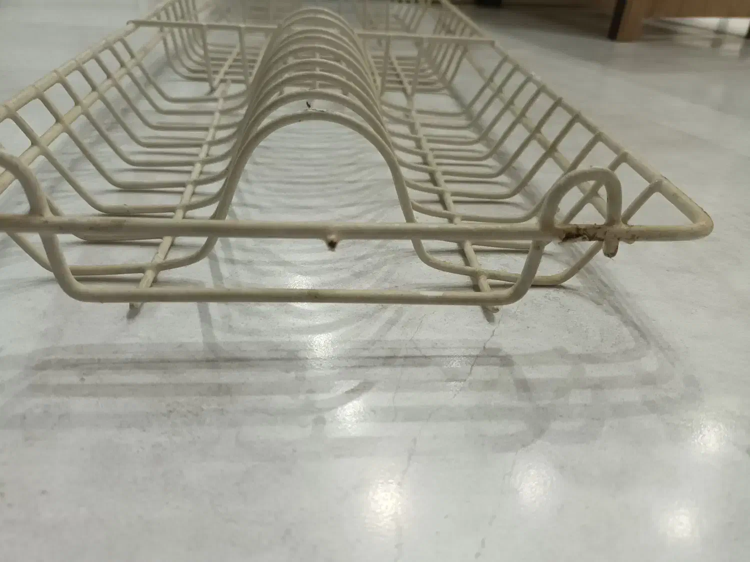 ابچکان|آب‌چکان و نظم‌دهنده ظروف|رشت, حافظ آباد|دیوار