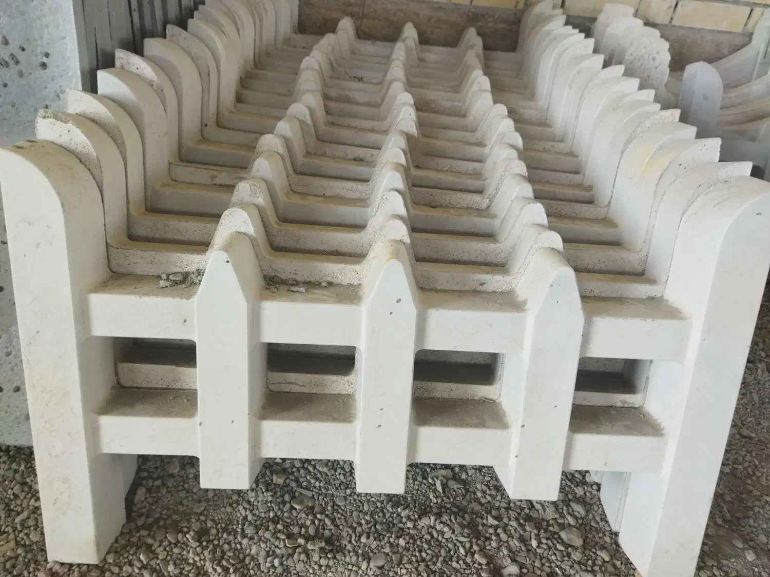 کارگر ساده|استخدام معماری، عمران و ساختمانی|جیرفت, |دیوار