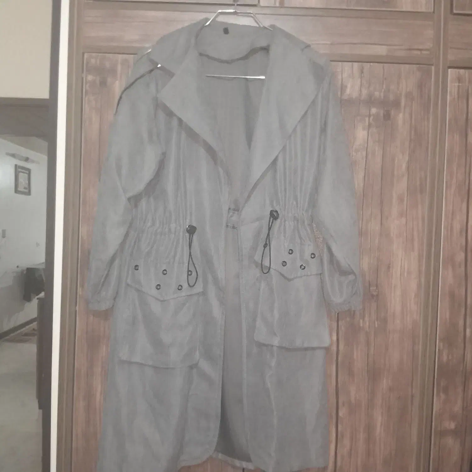 مانمانتوسوعیت مشکی وطوسی|لباس|شاهینشهر, شهرک پردیس|دیوار