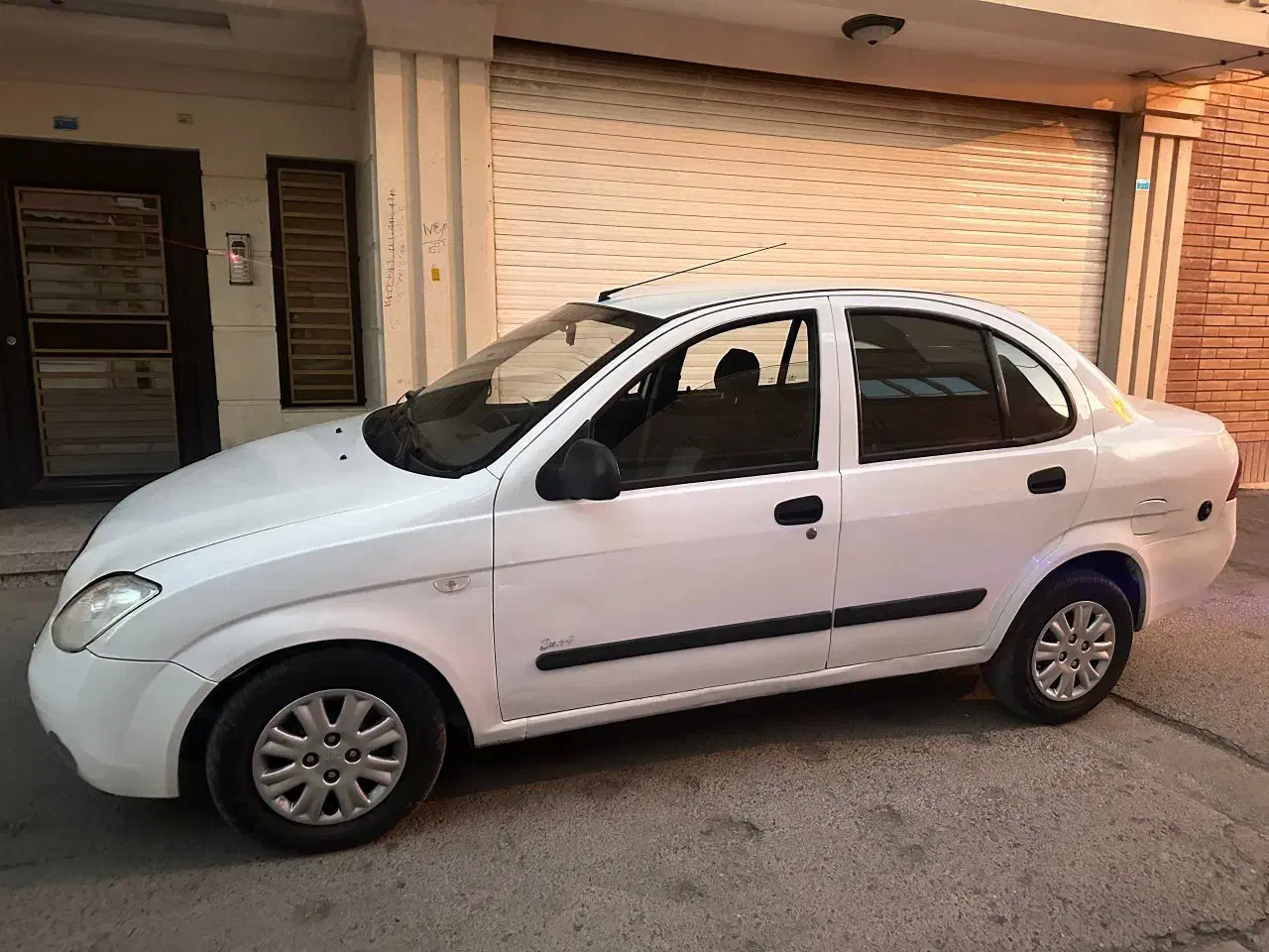 تیبا مدل ۱۳۹۲|خودرو سواری و وانت|نیشابور, کوی فرهنگیان|دیوار