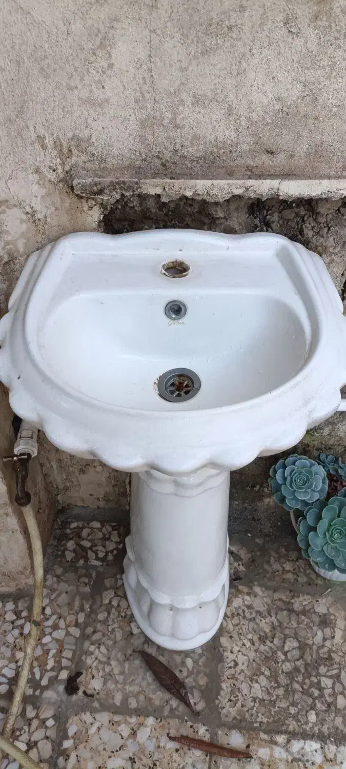 کاسه روشویی و پایه|لوازم سرویس بهداشتی|رشت, پسیخان|دیوار