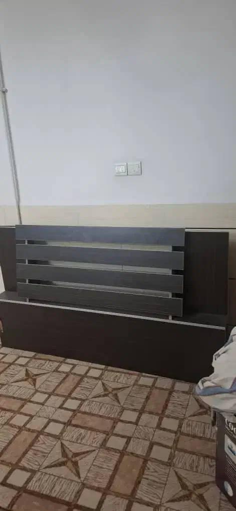 تختخواب و میز خاطره|تخت و سرویس خواب|گلپایگان, |دیوار