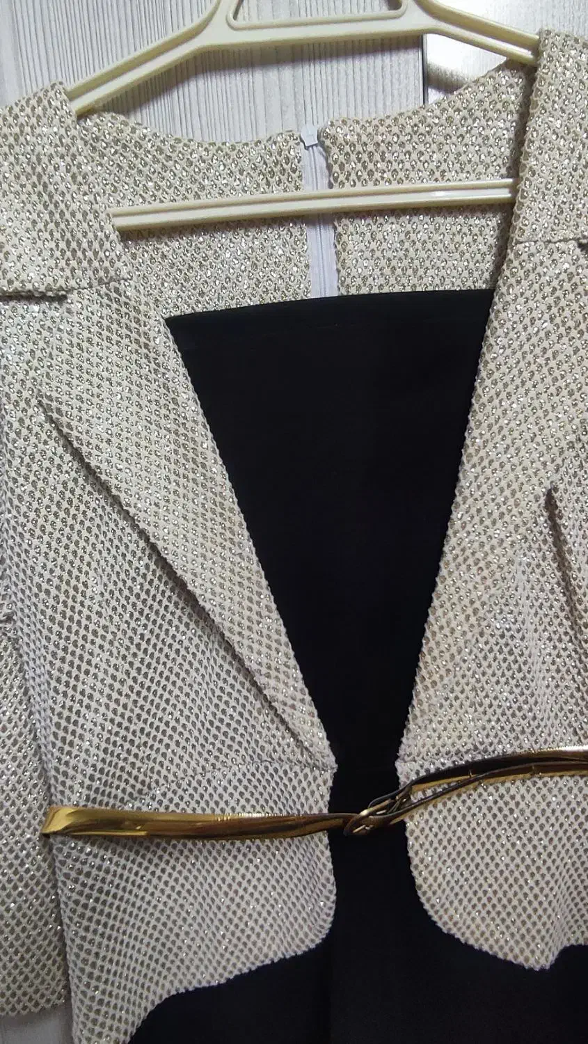 لباس مجلسی شیک|لباس|قم, شهدا|دیوار