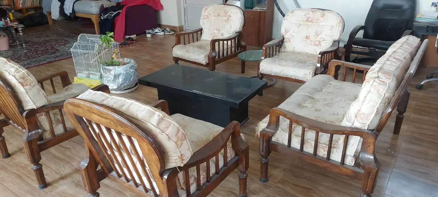 مبل ۶نقره چوبی|مبلمان خانگی و میز عسلی|رودهن, |دیوار