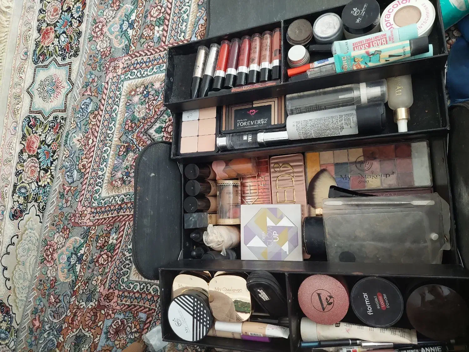 کیف لوازم ارایشی|آرایشی، بهداشتی، درمانی|شهرضا, |دیوار