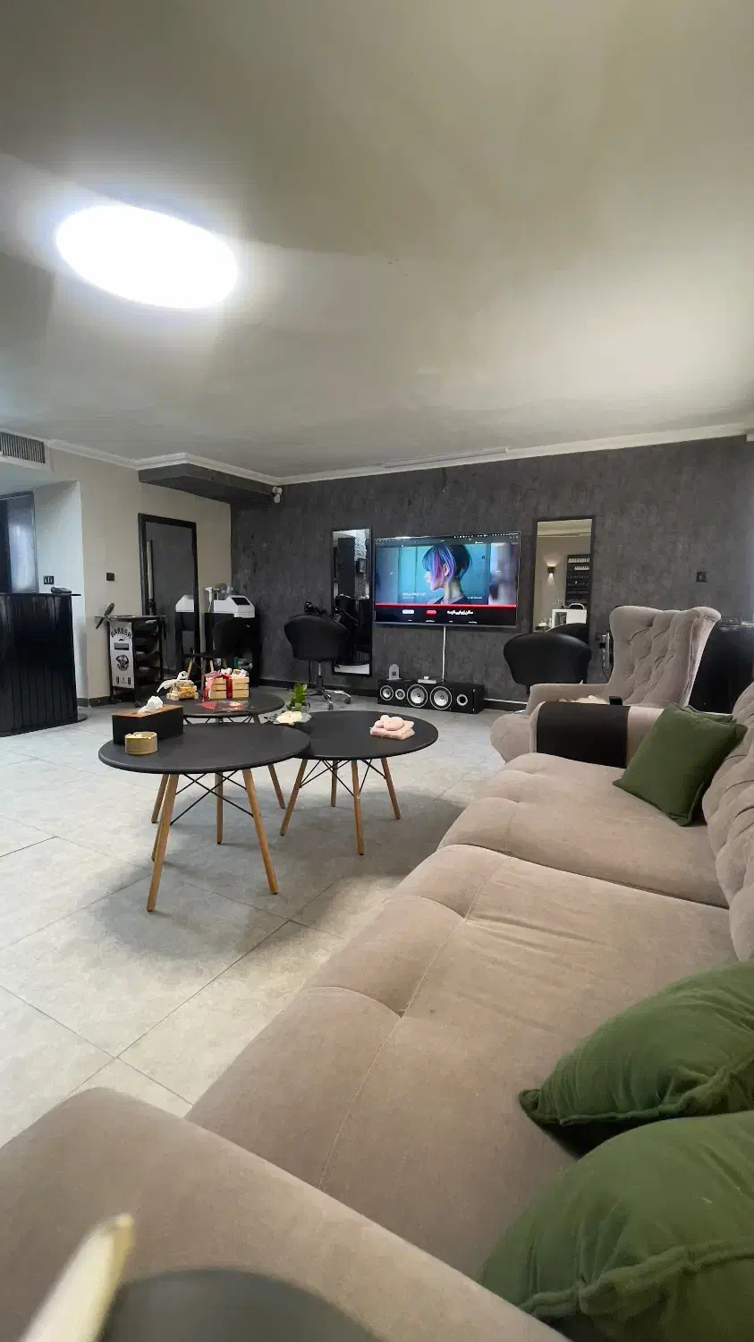 رنگ و لایت حرفه ای،فیشیال کار ، دستیار ناخن|خدمات آرایشگری و زیبایی|تهران, پرواز|دیوار