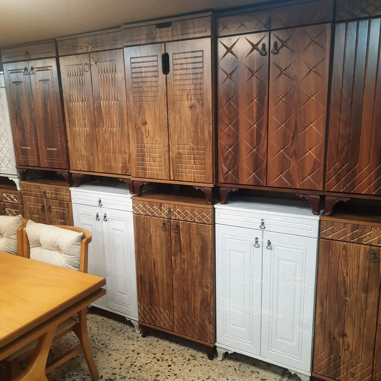 جاکفشی دو درب|جاکفشی، کمد، دراور|رشت, آزادگان|دیوار