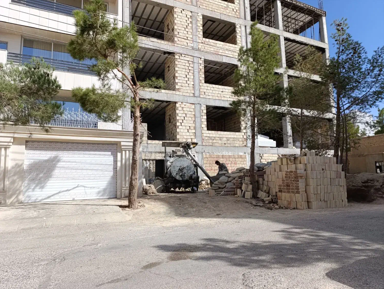 اجرای تخصصی فوم بتن|خدمات پیشه و مهارت|دامغان, |دیوار