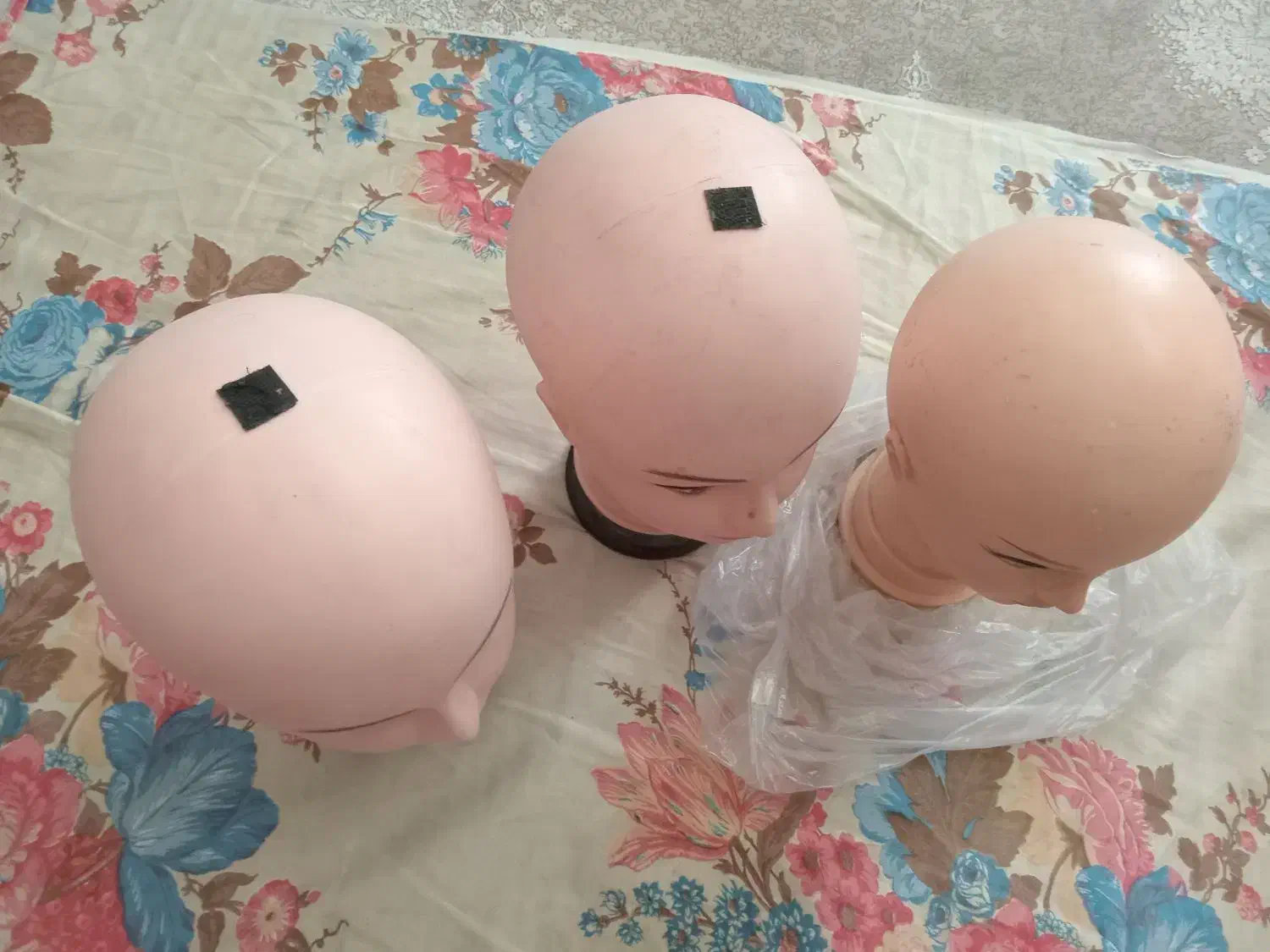 کله مانکن سالم ۴تا هس|آرایشی، بهداشتی، درمانی|قم, باجک سه|دیوار