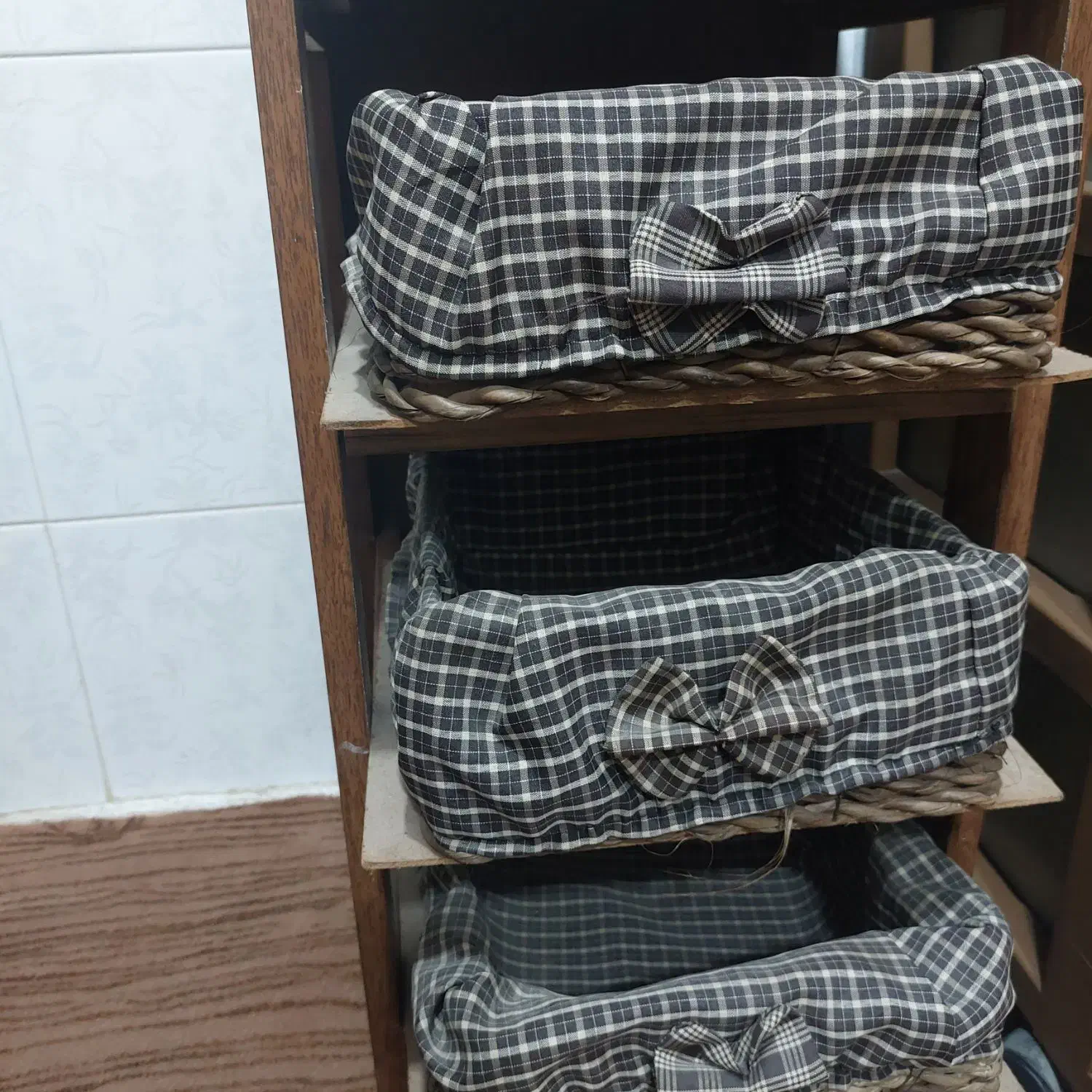 فروش سبد سیب زمینی -پیاز -سیر|کتابخانه، شلف، قفسه‌های دیواری|بندر امام خمینی, |دیوار