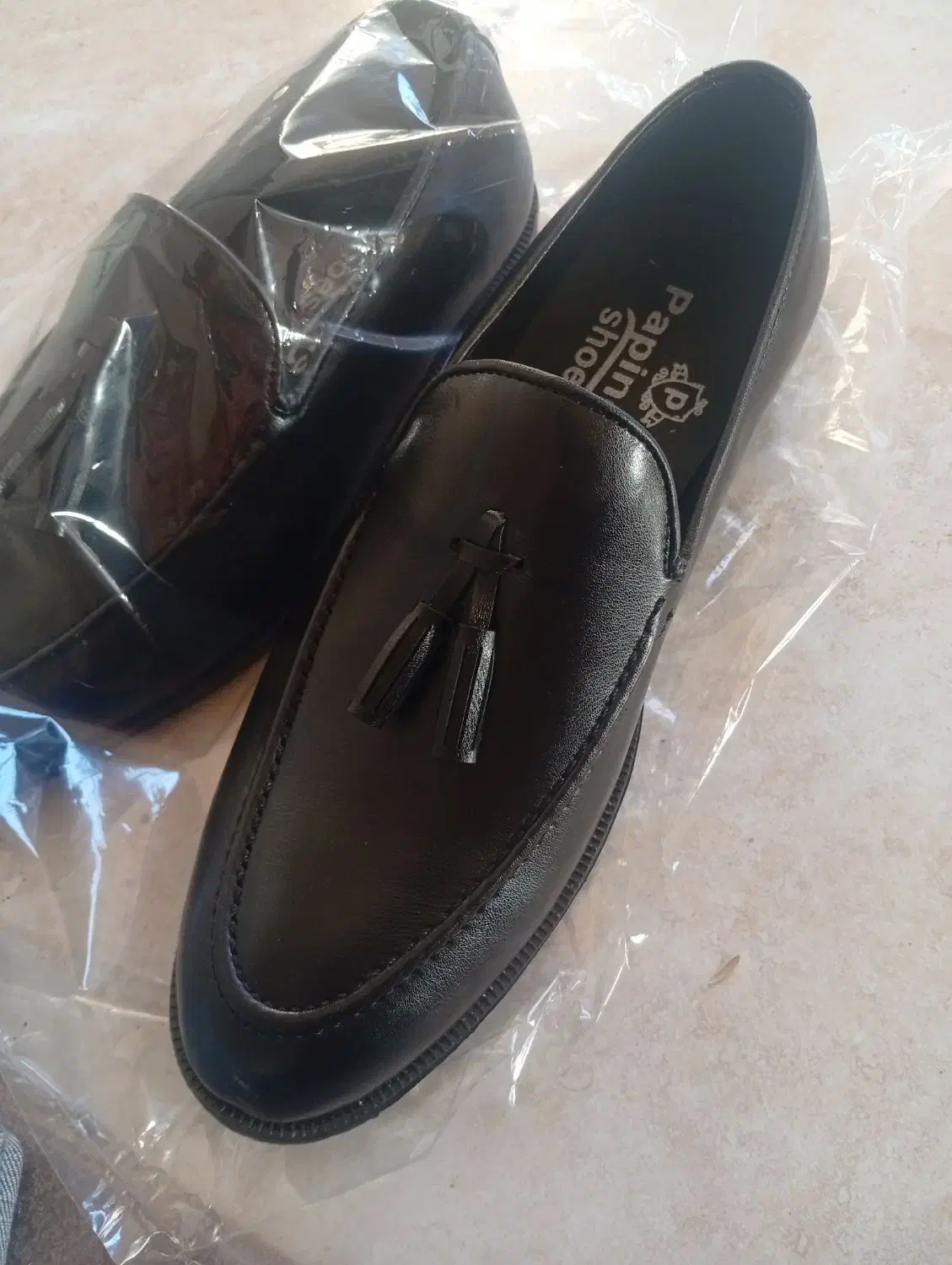 کفش کالج|کیف، کفش، کمربند|بیلوار, |دیوار