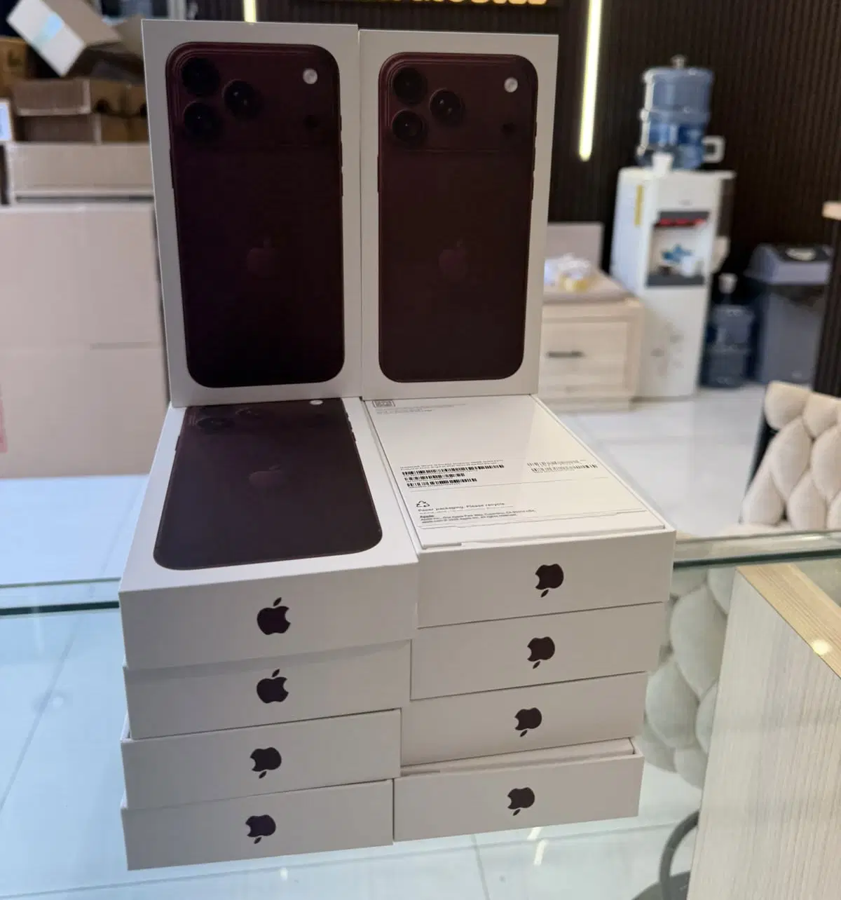 18 pro & 18 pro max|موبایل|قم, زنبیل آباد|دیوار