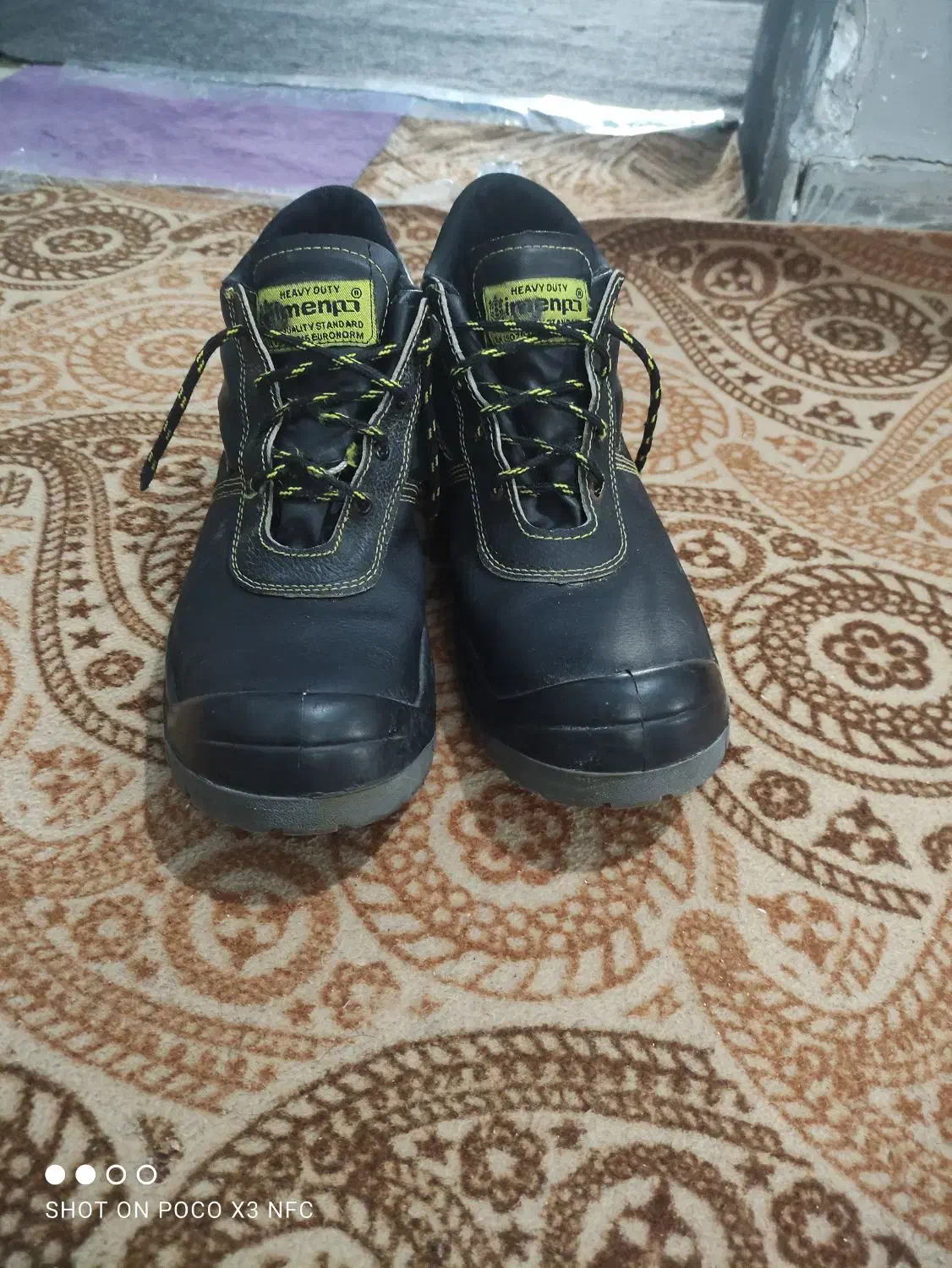 کفش کار شماره 45 در حد نو|کیف، کفش، کمربند|انبارآلوم, |دیوار