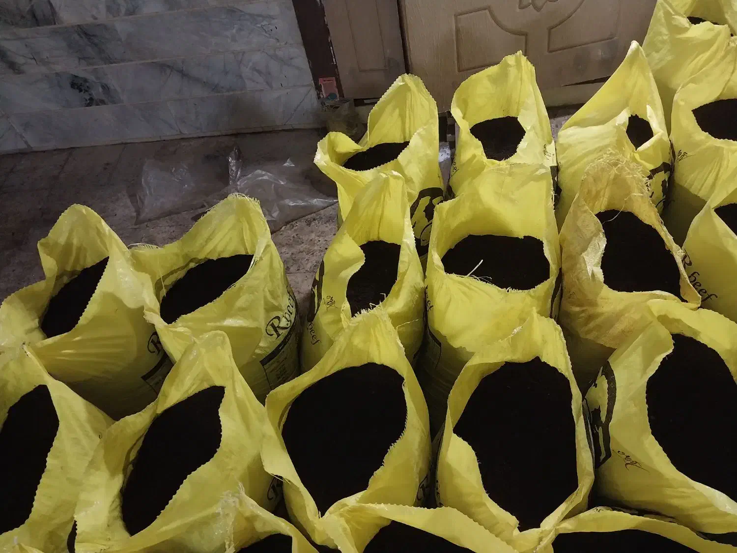 کود ورمی کمموست (کود کاملا اورگانیک و بی بو)|عمدهفروشی|فردیس, شهرک ارم|دیوار