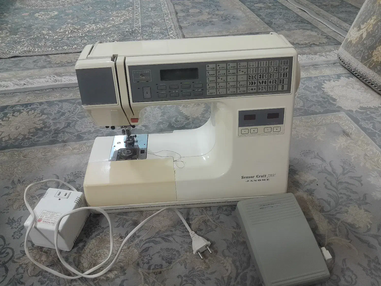 ژانومه ۷۳۰۰|چرخ خیاطی و ریسندگی|شهر ری, فیروزآبادی|دیوار