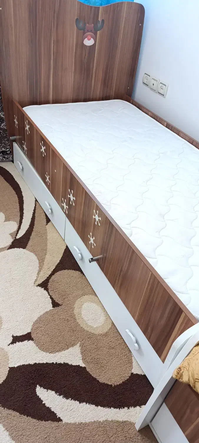 تختخواب همراه توشک|تخت و سرویس خواب|اسلامشهر, شهرک واوان|دیوار