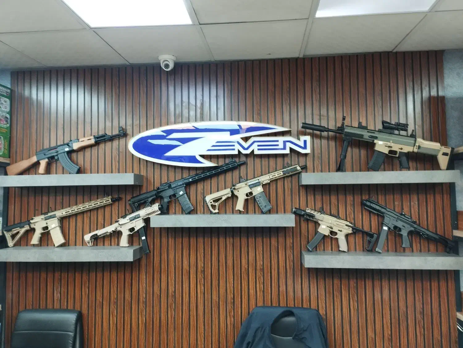 اسلحه تفنگ تیرژله یی شارژی رگباری مدل های مختلف|اسباب‌‌بازی|چهاردانگه (تهران), |دیوار