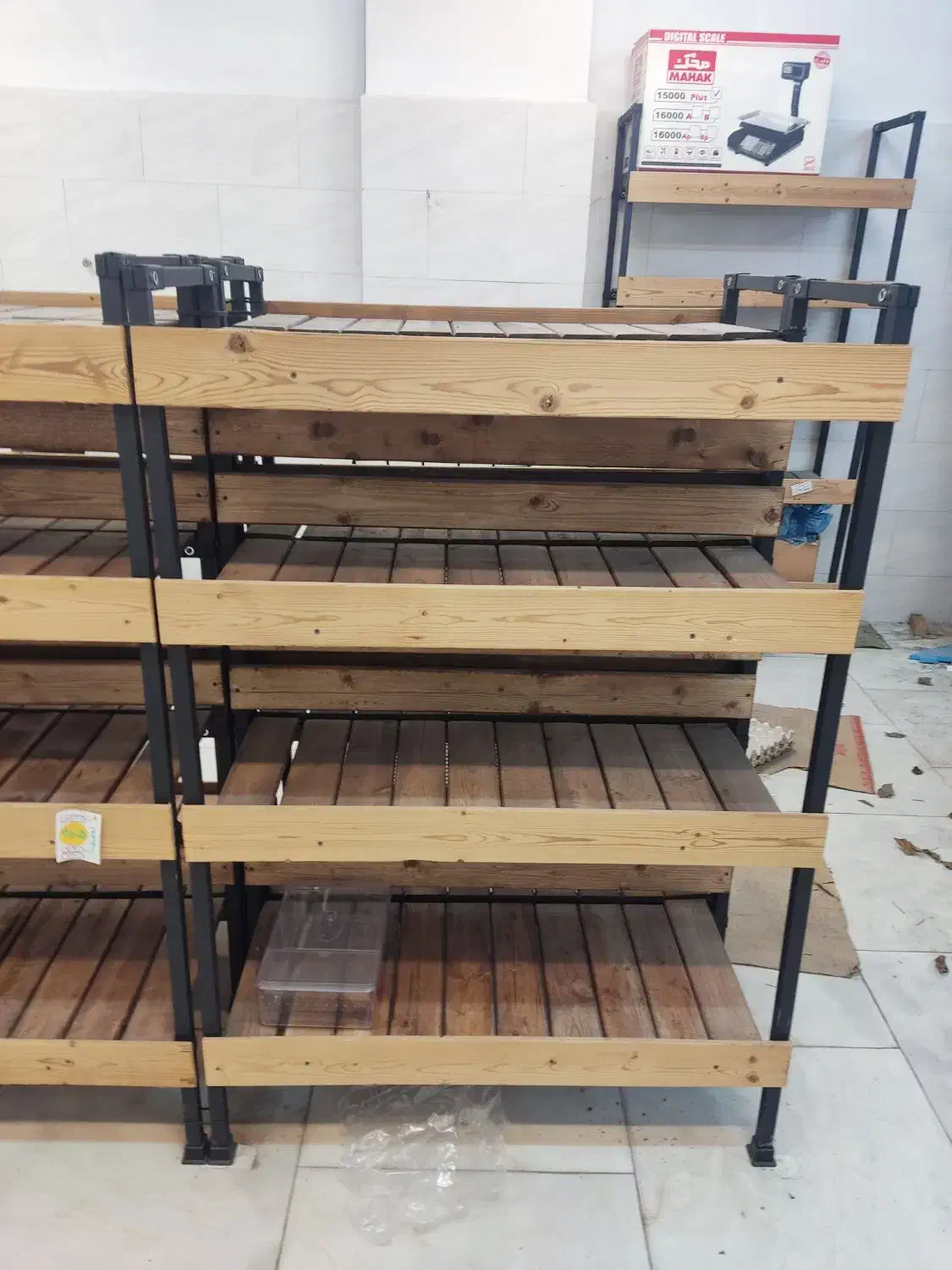 قفسه پروفیل و چوب|کتابخانه، شلف، قفسه‌های دیواری|آمل, |دیوار