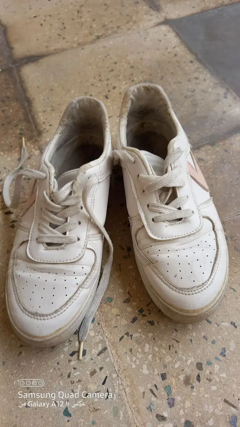 کتونی زنانه|کیف، کفش، کمربند|ابهر, |دیوار