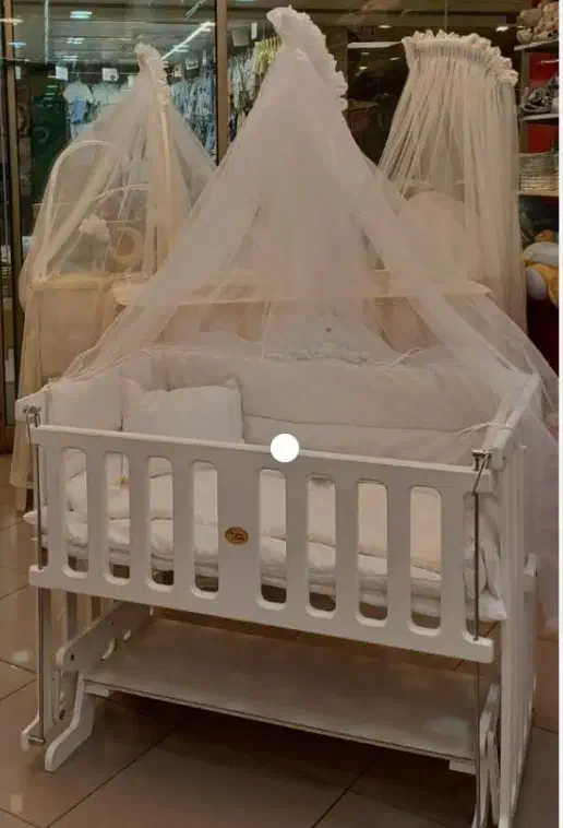 تخت گهواره ای نوزاد|تخت و صندلی بچه|سمنان, |دیوار