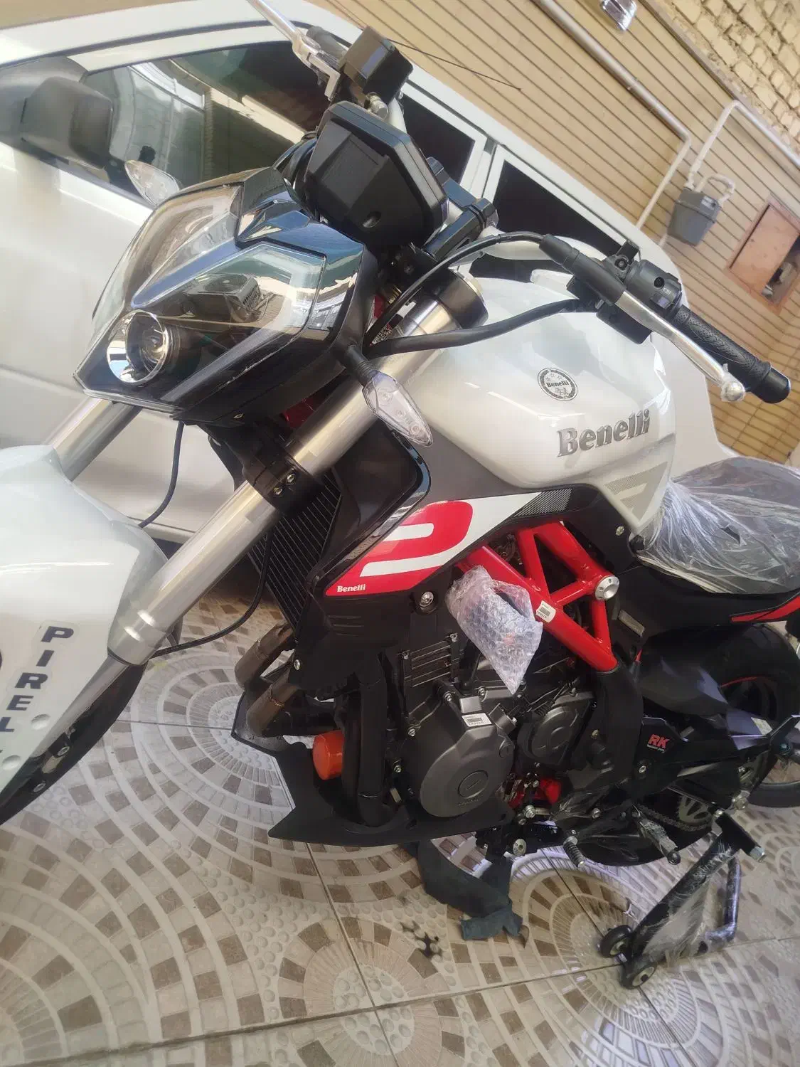 بنلی 300مدل ۱۴۰۲|موتورسیکلت|کاشان, آیت الله سعیدی|دیوار