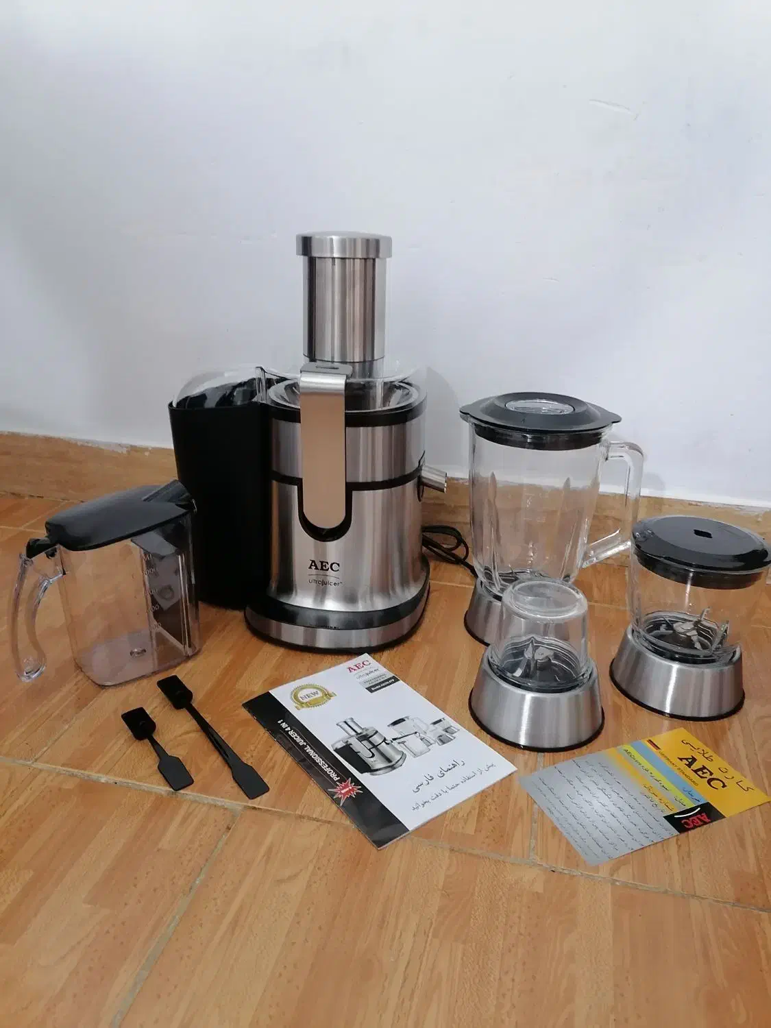 آبمیوه گیری ۴کاره صفحه لمسی (آکبند زیر قیمت ترب|آبمیوه‌گیر و آب‌مرکبات‌گیر|تبریز, |دیوار