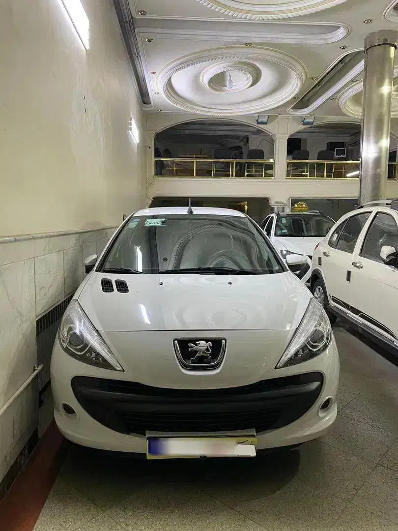 پژو 207 سقف فلز مدل1402بدون رنگ|خودرو سواری و وانت|تبریز, |دیوار