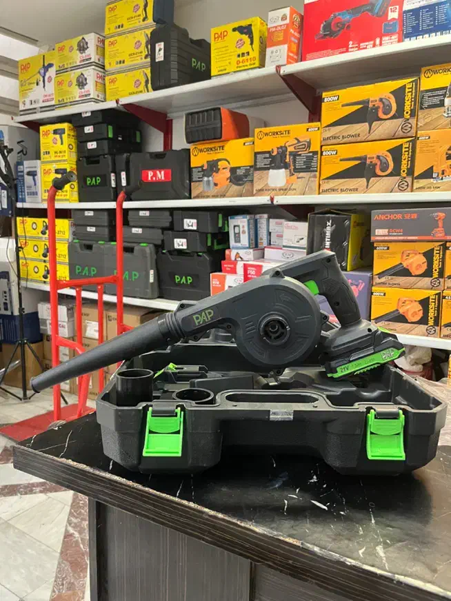 بلوور شارژی ۲۱ ولت دمنده مکنده شارژی pap جارو برقی|ابزارآلات|تهران, شیخ هادی|دیوار