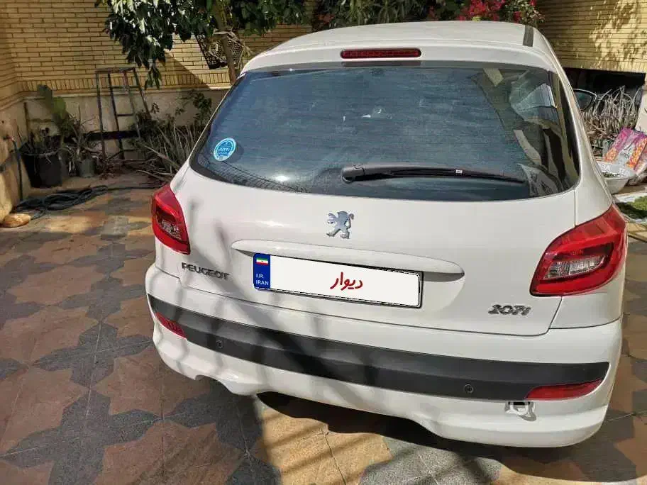 فروش پژو 207 سفید صفر سقف فلز tu5|خودرو سواری و وانت|شیراز, شهرک والفجر|دیوار