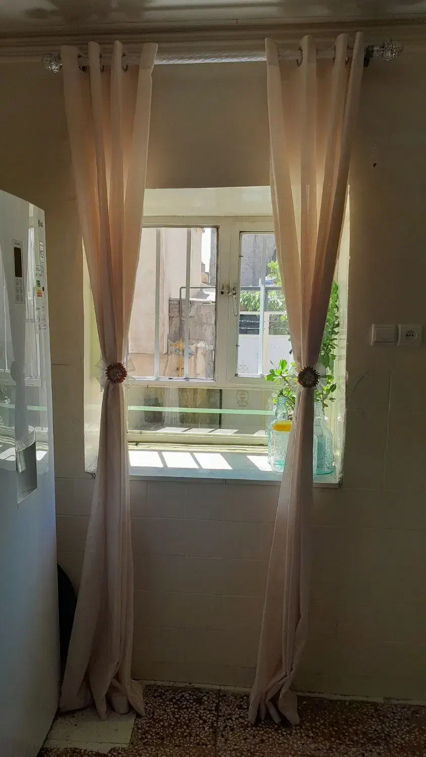 پرده فروش|پرده، رانر، رومیزی|زیویه, |دیوار