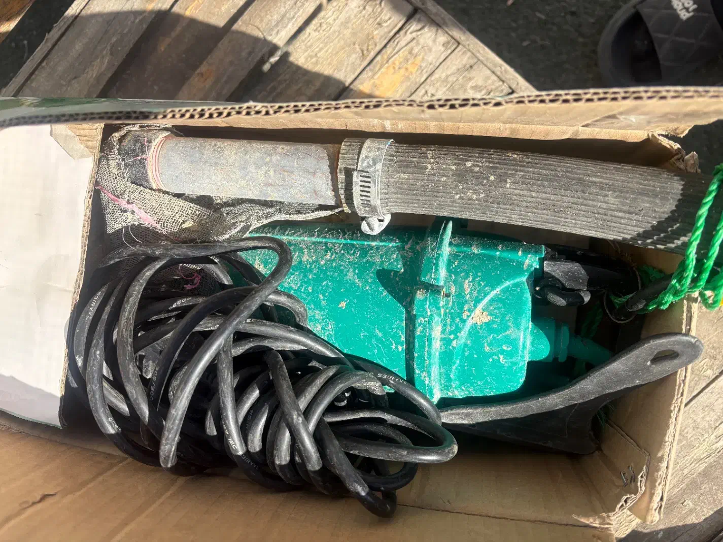 پمپ کف کش ۲۵ متر ۲ اینچ|ابزارآلات|تهران, دبستان|دیوار