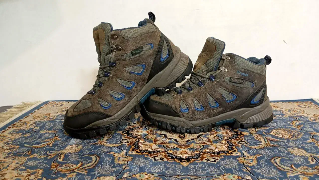 بوت پوتین کوهنوردی اورجینال|کیف، کفش، کمربند|همدان, |دیوار