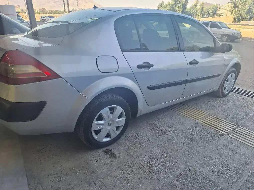رنو مگان 1600cc، مدل ۲۰۰۹|خودرو سواری و وانت|شیراز, گلستان|دیوار