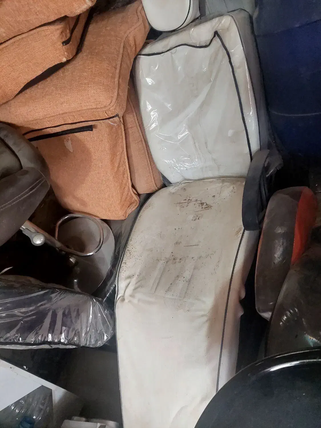 صندلی اصلاح ۲عدد سرشور  اعدد|آرایشگاه و سالن‌های زیبایی|کرمان, |دیوار